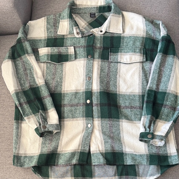 Plaid Drop Shoulder Button Up Shacket - Picture 2 of 3